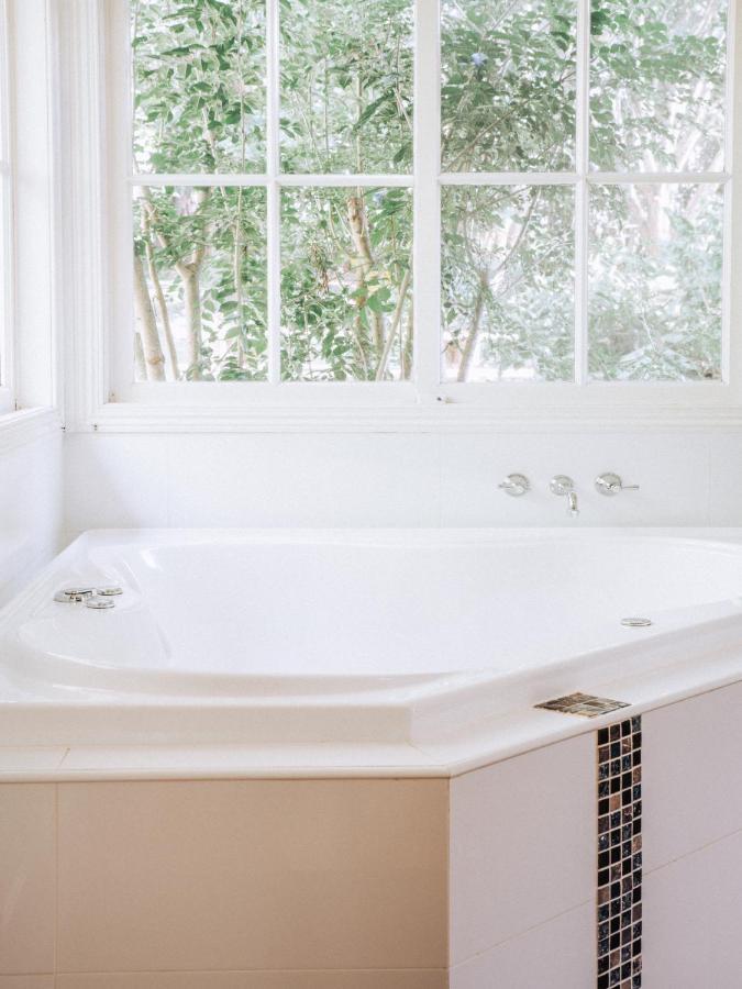 Romantic Cottage, Tamborine Mountain Exterior photo
